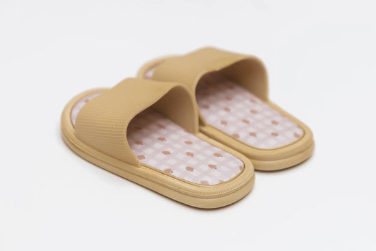 Claquettes slippers LATTE